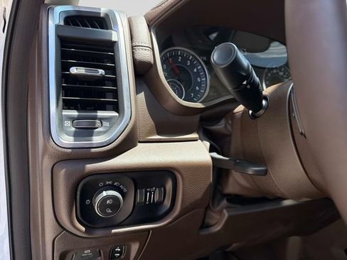 Used 2025 RAM 1500 Laramie w/ Trailer Tow Group AWD/4WD image 29