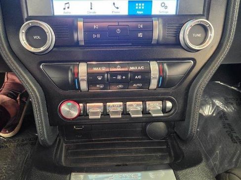 Used 2019 Ford Mustang Coupe w/ Equipment Group 101A RWD image 25