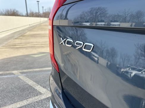 Certified 2023 Volvo XC90 B5 Plus w/ Protection Package Premier image 39