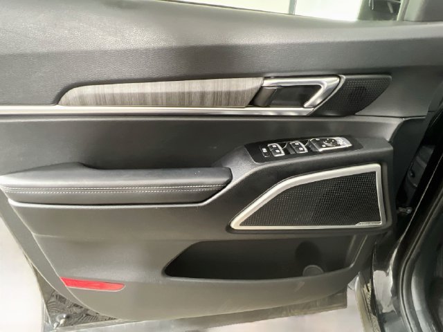 Used 2024 Kia Telluride EX AWD/4WD image 33