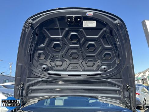 Used 2023 Tesla Model 3 Standard Range image 12