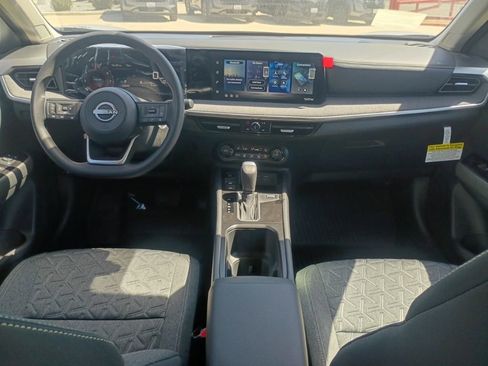 New 2026 Nissan Kicks SV w/ Cold Weather Package image 7