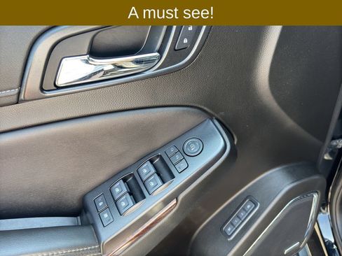 Used 2020 GMC Yukon XL SLT AWD/4WD image 12