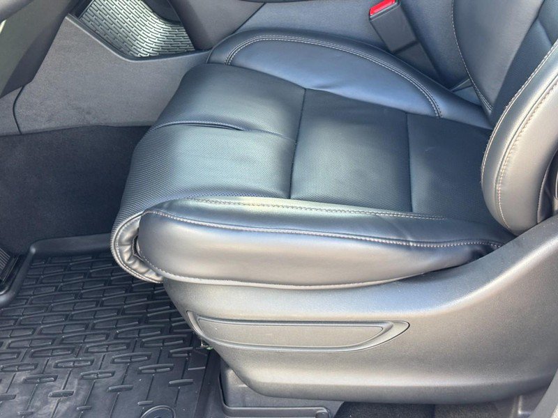 Used 2026 Lincoln Aviator Reserve AWD/4WD image 16