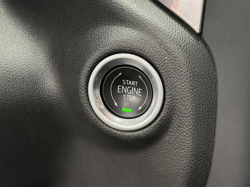 Certified 2023 Chevrolet Silverado 1500 Custom image 20