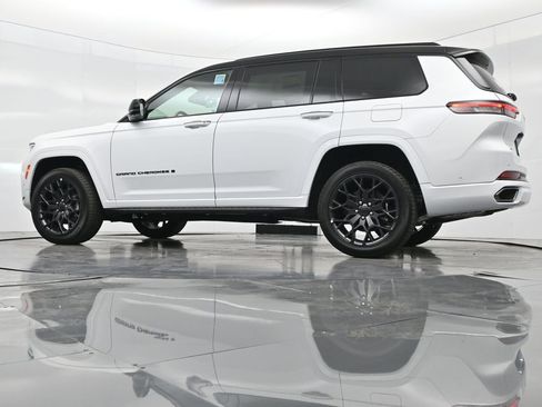 New 2025 Jeep Grand Cherokee L Summit image 47
