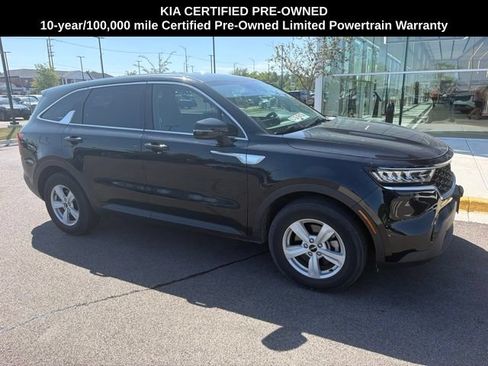 Used 2023 Kia Sorento LX FWD image 8