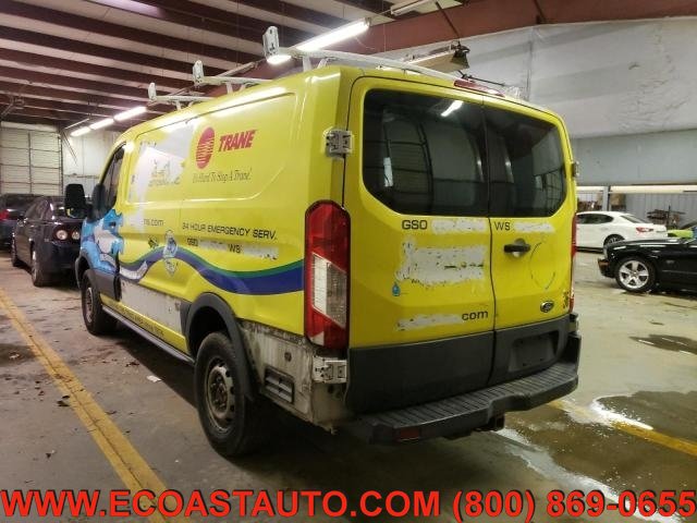 Used 2015 Ford Transit 250 130 Low Roof RWD image 4