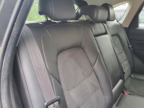 Used 2019 MAZDA CX-5 Touring FWD image 25