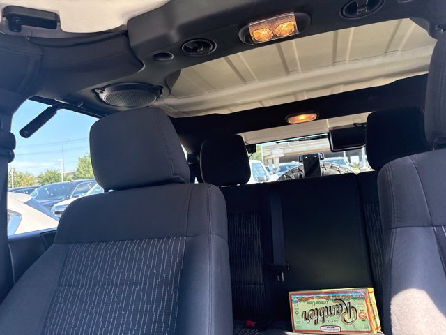 Used 2011 Jeep Wrangler Unlimited Sahara w/ Dual Top Group AWD/4WD image 7