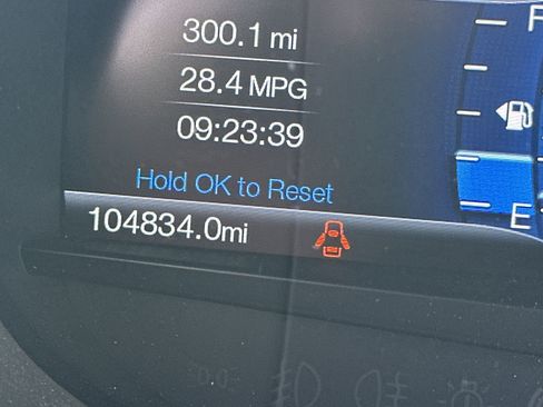Used 2016 Ford Edge SEL w/ Equipment Group 201A FWD image 3