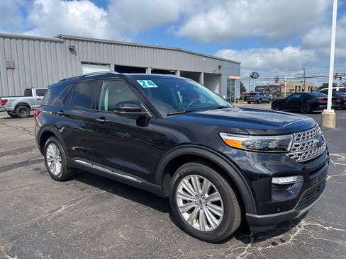 Used 2024 Ford Explorer Limited w/ Limited Technology Package AWD/4WD image 7