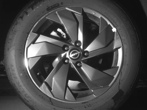 Used 2025 Nissan Rogue SV image 15