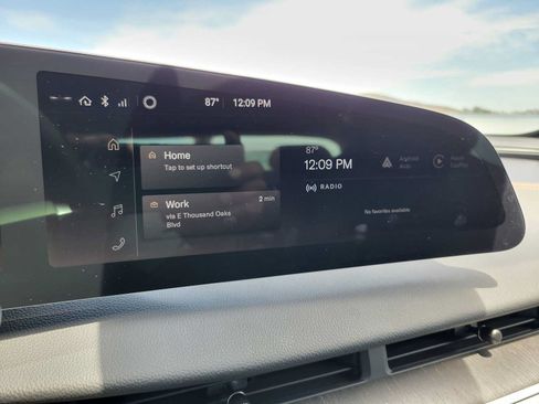 Used 2025 Lucid Air Touring AWD/4WD image 30