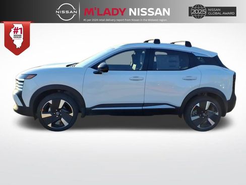 New 2026 Nissan Kicks SR image 4
