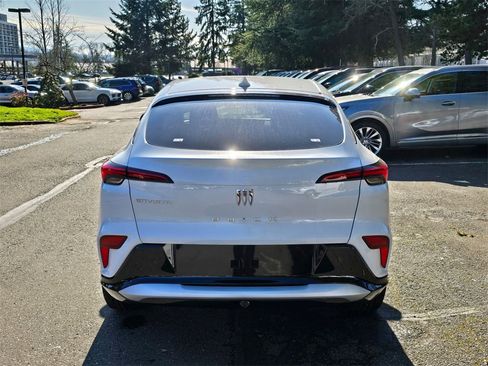 New 2026 Buick Envista Sport Touring image 4