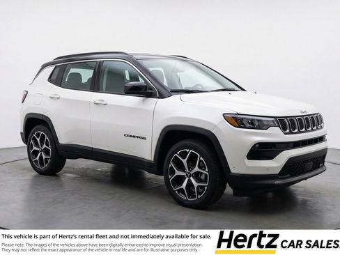 Used 2025 Jeep Compass Limited image 1