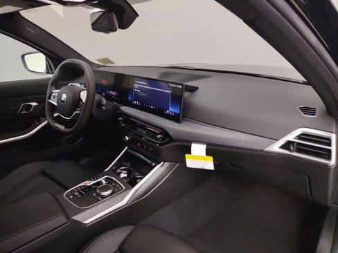 New 2026 BMW 330i Sedan w/ Convenience Package image 29