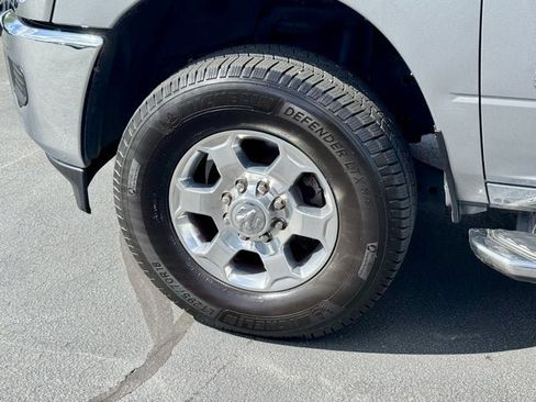 Used 2020 RAM 2500 Big Horn image 8