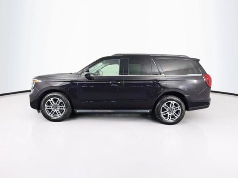 Used 2025 Ford Expedition Active AWD/4WD image 8