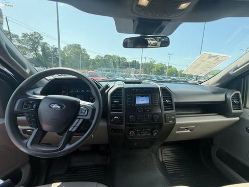 Certified 2022 Ford F250 XL w/ Power Equipment Group AWD/4WD image 3