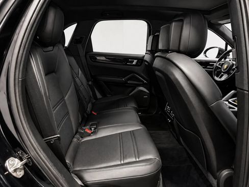 Used 2021 Porsche Cayenne S AWD/4WD image 20