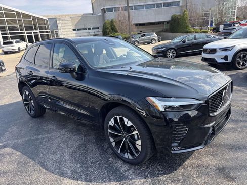 New 2026 Volvo XC60 B5 Plus w/ Protection Package Premier image 3