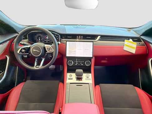 New 2026 Jaguar F-PACE SVR 575 Edition image 17