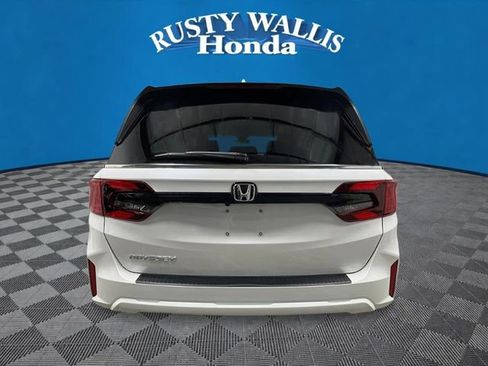 New 2026 Honda Odyssey EX-L image 4