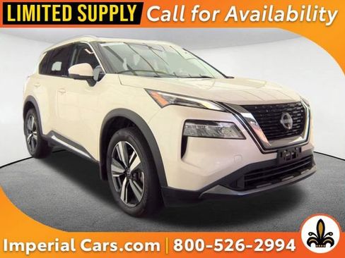 Used 2023 Nissan Rogue SL AWD/4WD image 1