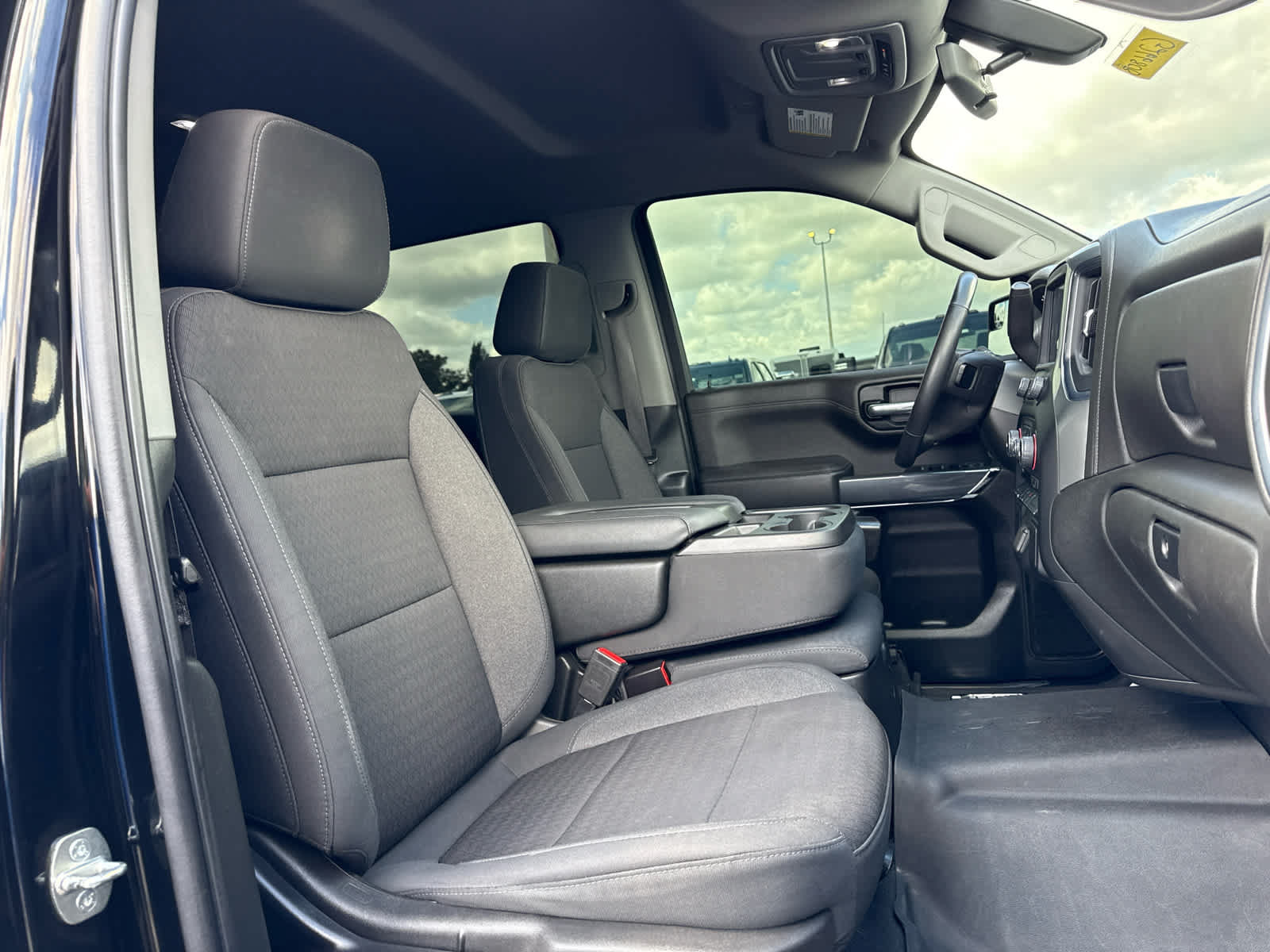 Certified 2022 Chevrolet Silverado 1500 RST AWD/4WD image 23