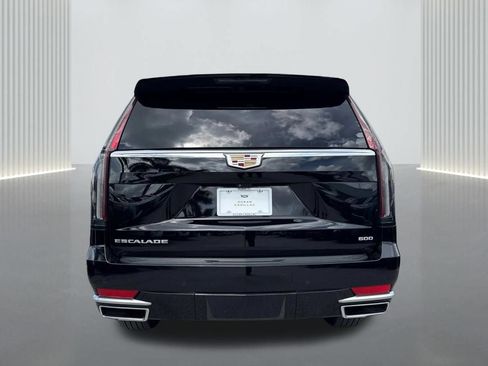 Used 2023 Cadillac Escalade ESV Premium Luxury w/ LPO, Illumination Package AWD/4WD image 6