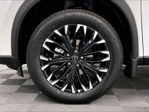 New 2026 Nissan Rogue Dark Armor AWD/4WD image 12