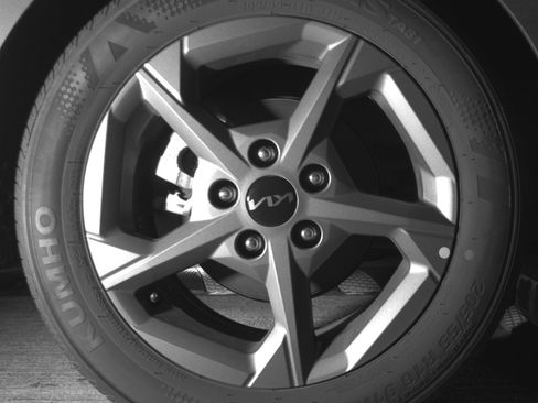 Used 2025 Kia K4 LXS image 15