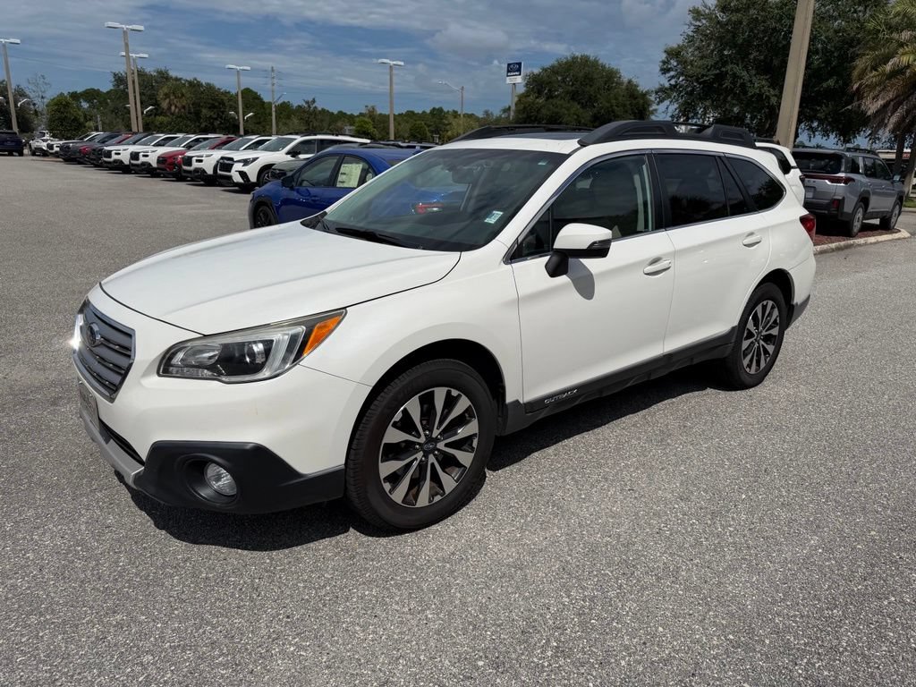 Used 2015 Subaru Outback 2.5i Limited AWD/4WD image 11