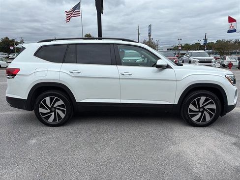 New 2026 Volkswagen Atlas SE image 5