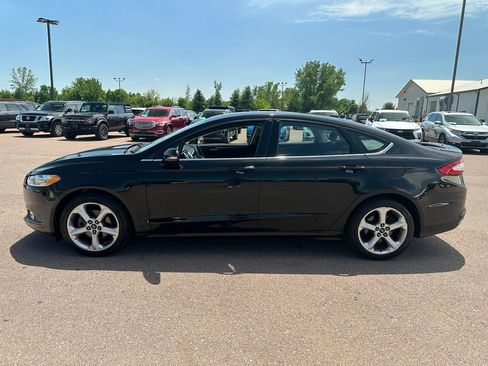 Used 2016 Ford Fusion SE w/ Equipment Group 201A AWD/4WD image 35
