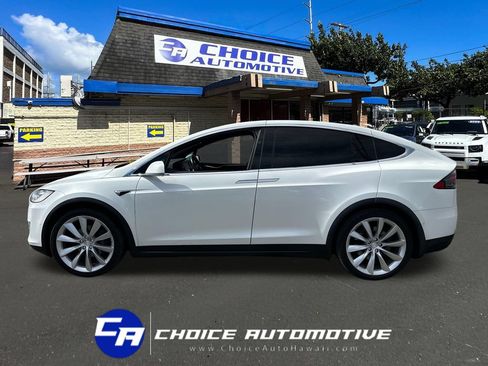 Used 2017 Tesla Model X 75D AWD/4WD image 3