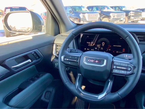 New 2026 GMC Terrain AT4 w/ LPO, Black Badging Package image 36