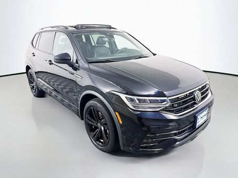 Used 2023 Volkswagen Tiguan SE R-Line AWD/4WD image 1