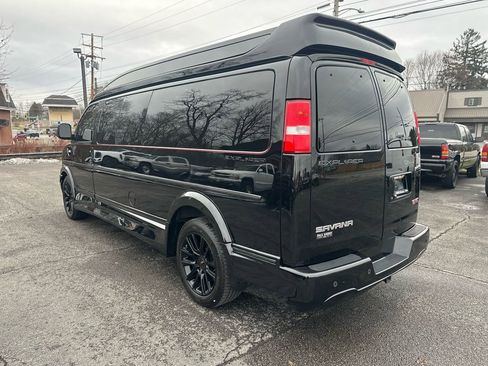 Used 2019 GMC Savana 2500 Conversion Van image 4