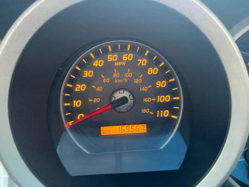 Used 2007 Toyota 4Runner Limited AWD/4WD image 10