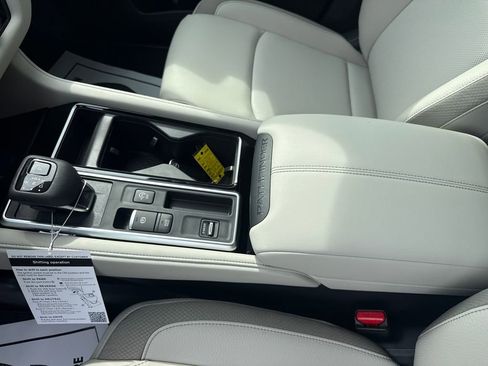 New 2026 Nissan Pathfinder SL FWD image 26