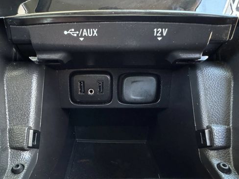 Used 2019 Buick Encore Preferred FWD image 37