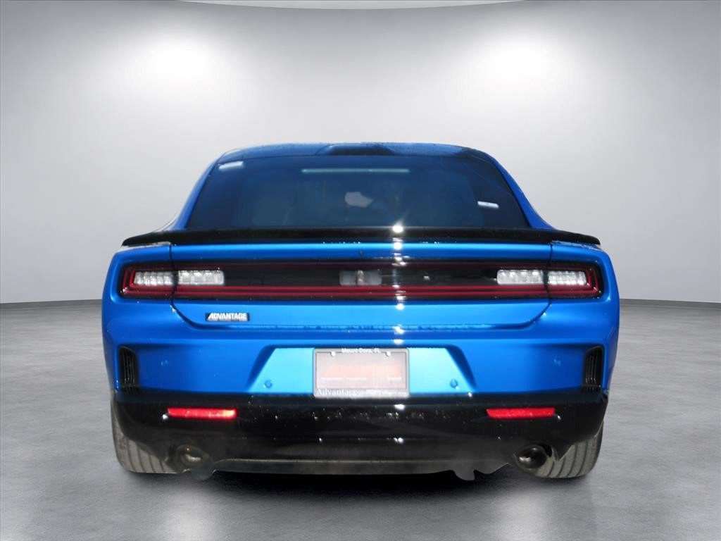 Used 2026 Dodge Charger Scat Pack w/ Blacktop Package AWD/4WD image 5