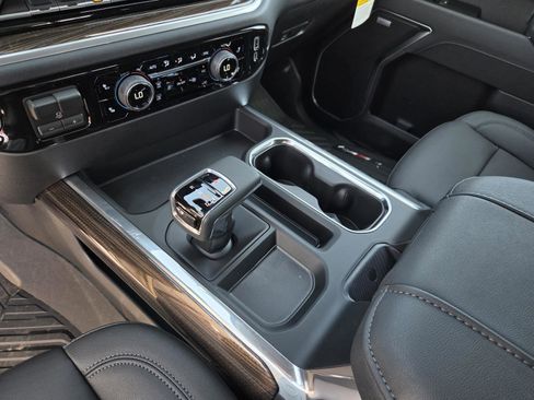 New 2026 Chevrolet Silverado 1500 RST w/ Z71 Off-Road Package AWD/4WD image 19