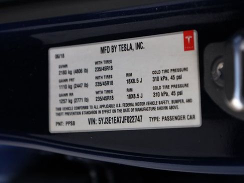 Used 2018 Tesla Model 3 Long Range image 35