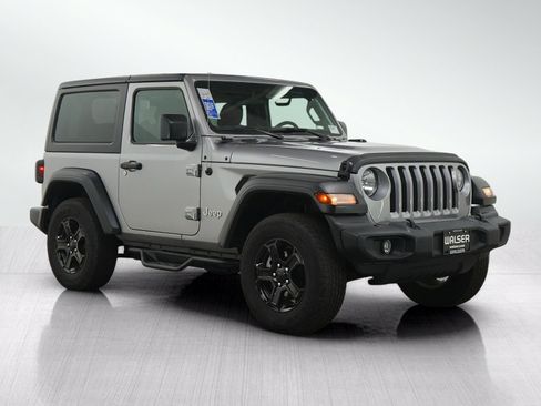 Used 2019 Jeep Wrangler Sport AWD/4WD image 7