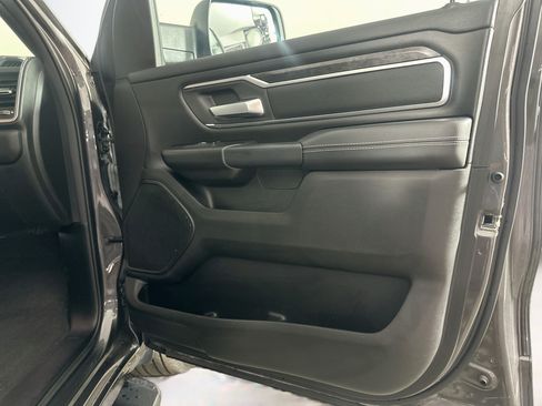 Used 2024 RAM 1500 Big Horn AWD/4WD image 30