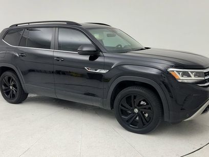 Used 2022 Volkswagen Atlas SE w/ Panoramic Sunroof Package